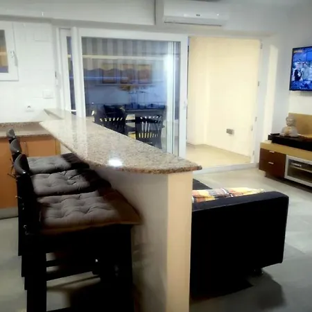 Zen Attitude - Completo Con Vista Al Mar, A 1 Paso De La Playa De Puerto Apartment *